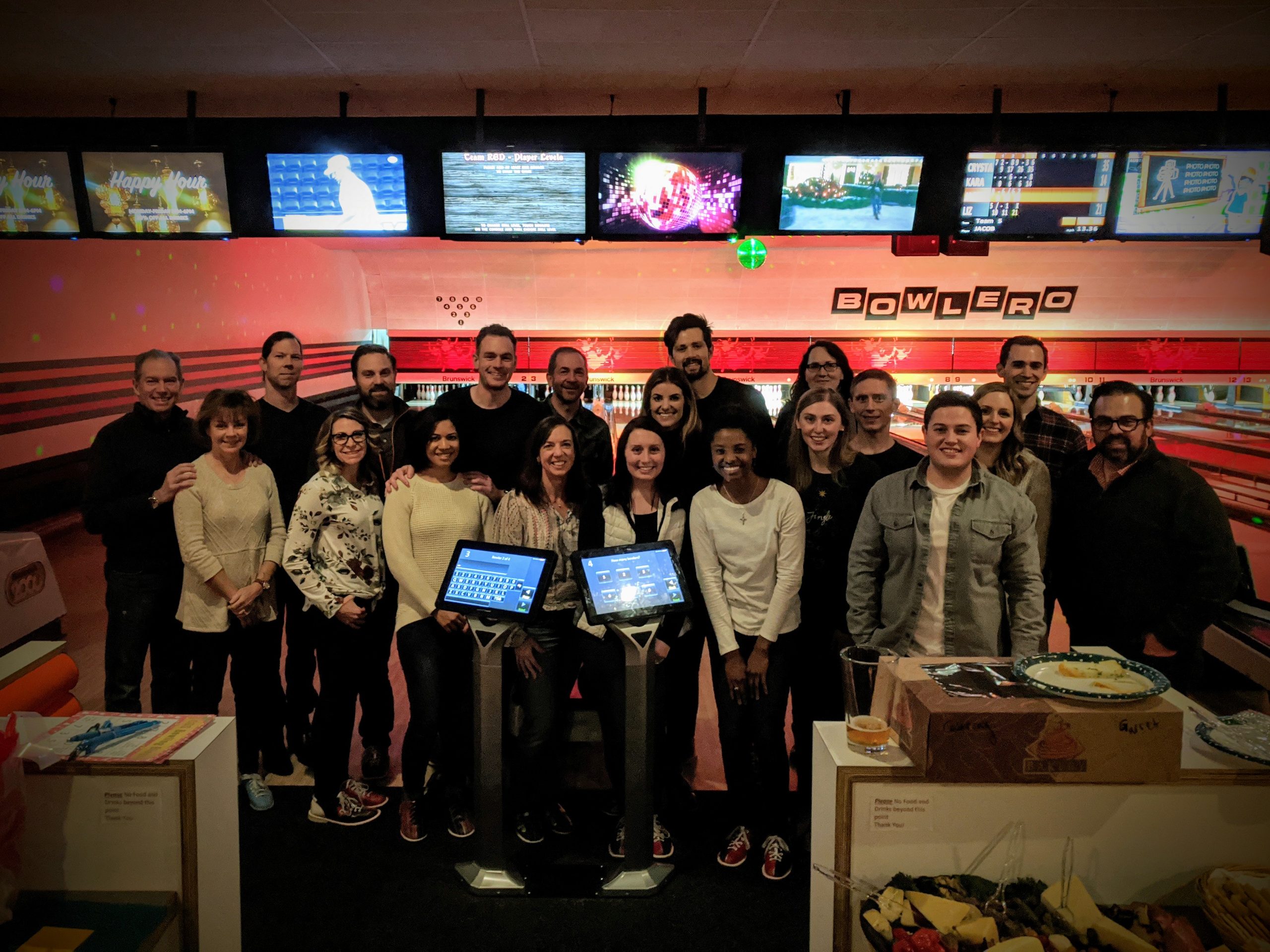 2019-12-13-bowlero